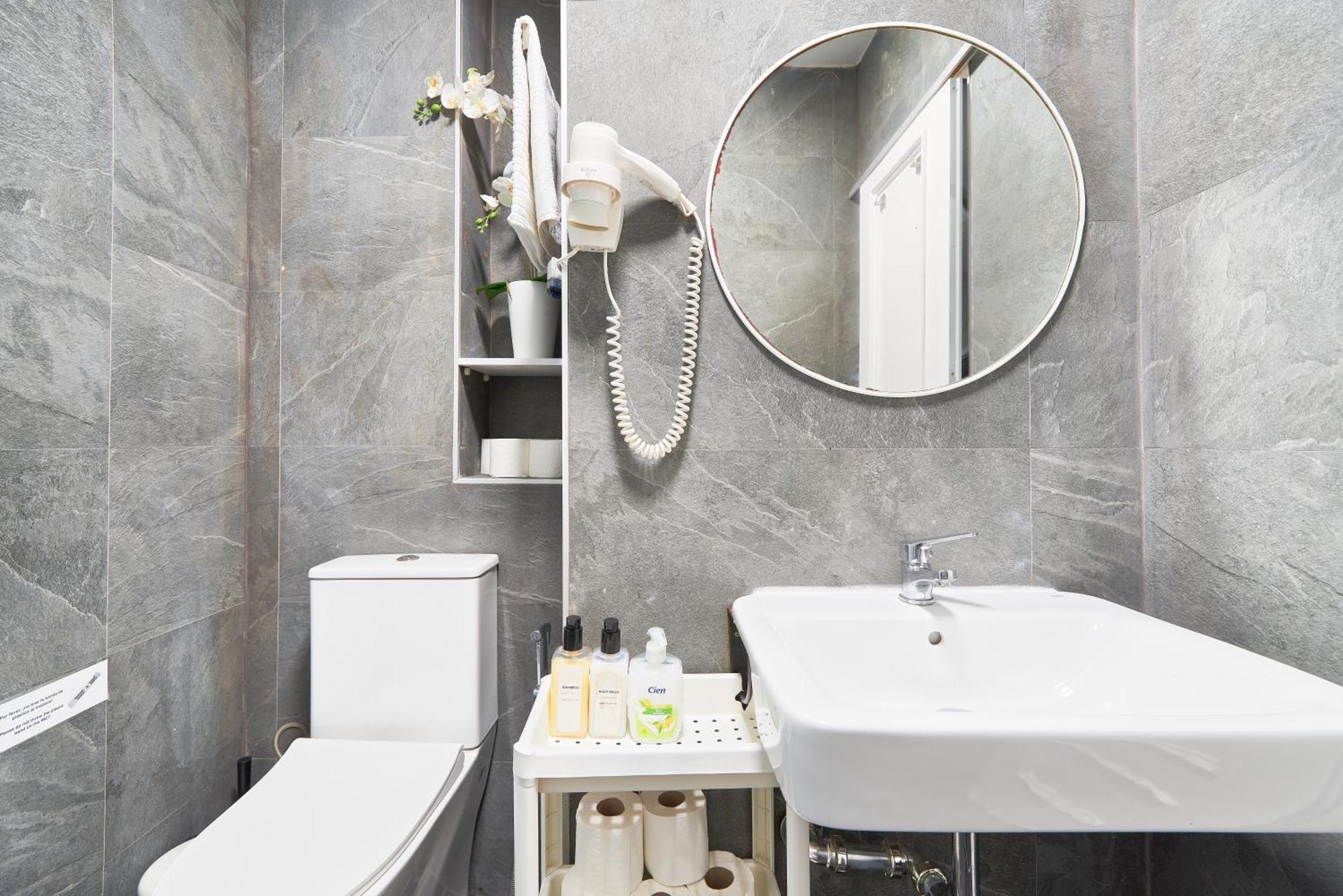 Fantastico Apartamento Junto A La Estacion Málaga Exterior foto